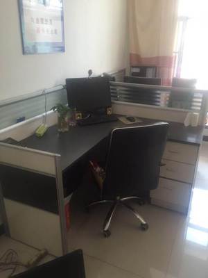 雙人的工位 一口價-包頭昆都侖區(qū)團結大街辦公家具